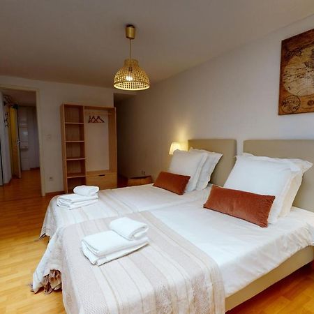 Duplex Des Dominicains - 1 Parking Gratuit - Hypercentre 6 Personnes Lägenhet Colmar Exteriör bild